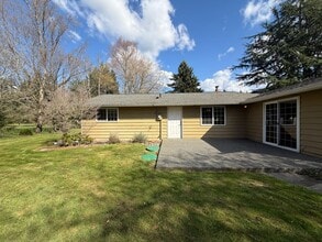 6597 Tut Terrace in Bellingham, WA - Building Photo - Building Photo