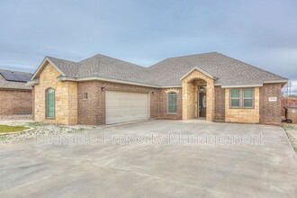 1954 Pine Valley St in San Angelo, TX - Building Photo - Building Photo