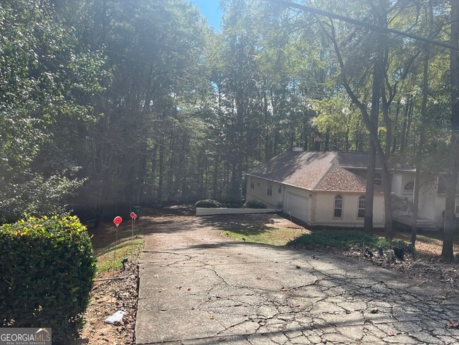 property at 1383 Lilburn Stone Mountain Rd