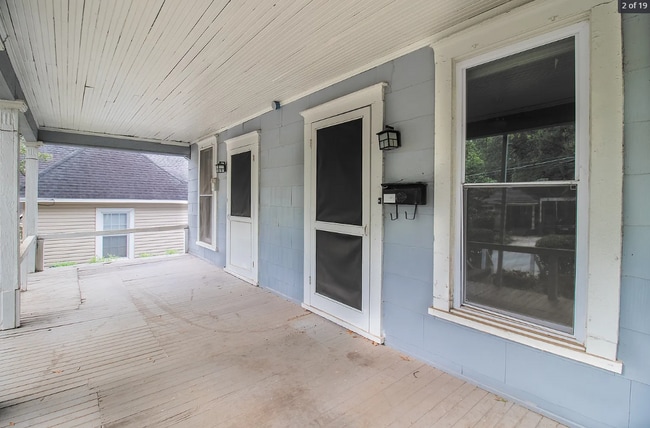 689 Vernon Ave SE, Unit B in Atlanta, GA - Building Photo - Building Photo