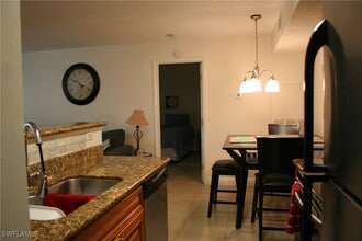 12591 Equestrian Cir in Ft. Myers, FL - Building Photo - Building Photo