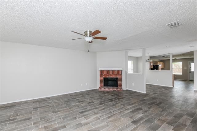 6051 Guilia Dr in Grand Prairie, TX - Building Photo - Building Photo