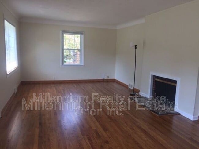 113 Dennison St in Oxford, MI - Building Photo - Building Photo