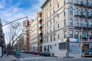 227 E 7th St in New York, NY - Building Photo - Building Photo