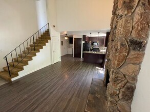 2631-2631 V St in Sacramento, CA - Building Photo - Building Photo