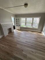 805 W 4th St in Waterloo, IA - Building Photo