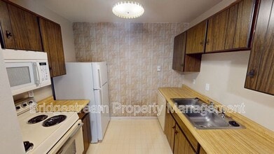 7127 N Springboro Pike in Dayton, OH - Building Photo - Building Photo
