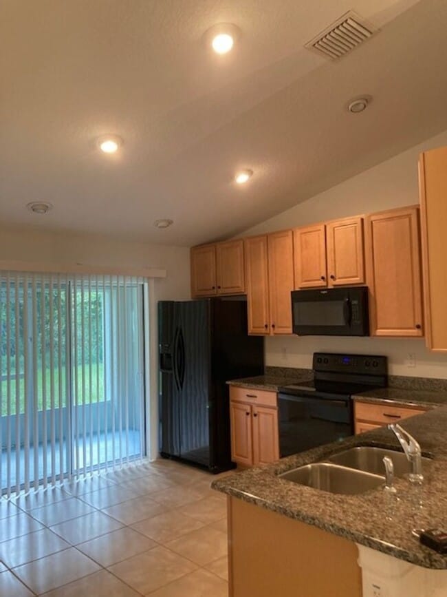 44 Karat Path in Palm Coast, FL - Building Photo - Building Photo