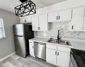 1565 40th Ave, Unit L1 in Vero Beach, FL - Building Photo - Building Photo