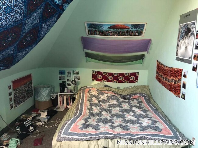 91-93-93 Calumet St, Unit 3 in Boston, MA - Foto de edificio - Building Photo