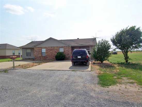 5400 N County Road 909 in Blytheville, AR - Building Photo