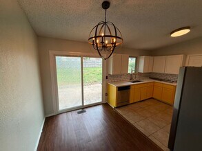 4600 S Cedar Ave in Broken Arrow, OK - Building Photo - Building Photo