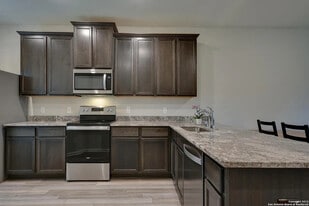 6406 Underwood Way in San Antonio, TX - Building Photo