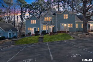 533 Oak Run Dr in Raleigh, NC - Building Photo