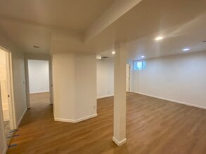 5329 9th Ave NE in Seattle, WA - Building Photo - Building Photo