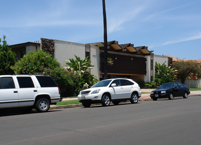 950 F Ave in Coronado, CA - Building Photo - Building Photo