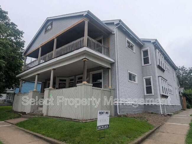 property at 347 W Williams St