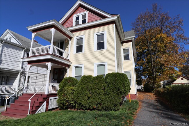 45 Fulton Ave in Poughkeepsie, NY - Building Photo - Building Photo