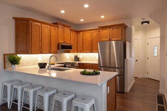 10810 W 63rd Ave, Unit D in Arvada, CO - Foto de edificio - Building Photo