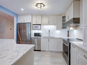 186 Rue Victor-Beaudry in Gatineau, QC - Building Photo - Building Photo