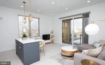 520 S Caroline St-Unit -204 in Baltimore, MD - Building Photo - Building Photo