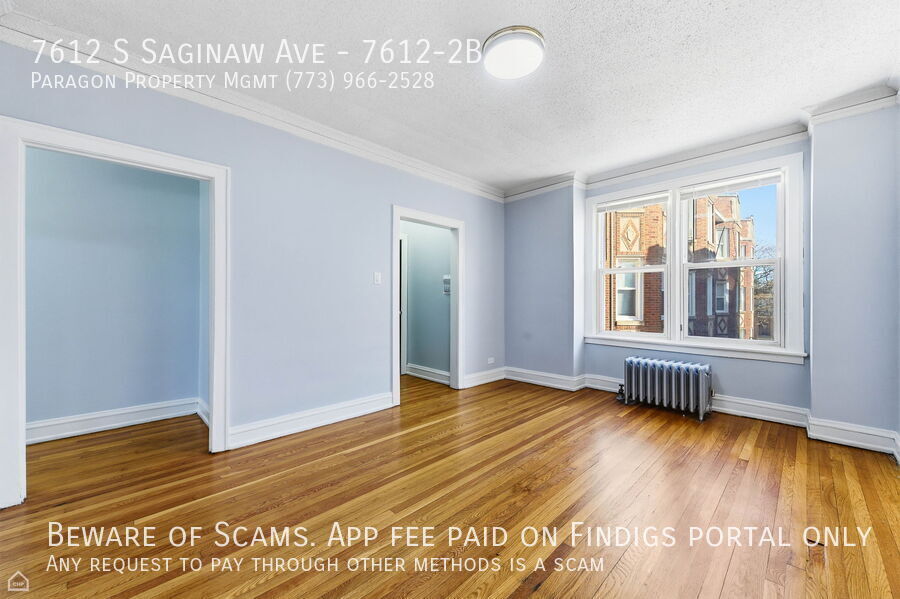 7612 S Saginaw Ave in Chicago, IL - Building Photo