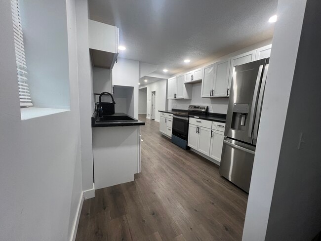 property at 3105 6th Ave