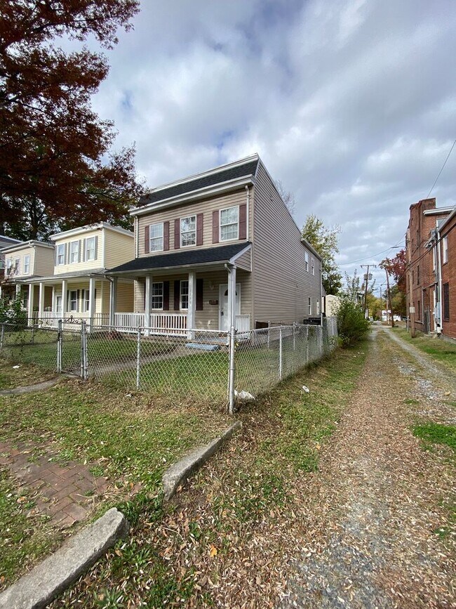 1210 N 21st St in Richmond, VA - Building Photo - Building Photo