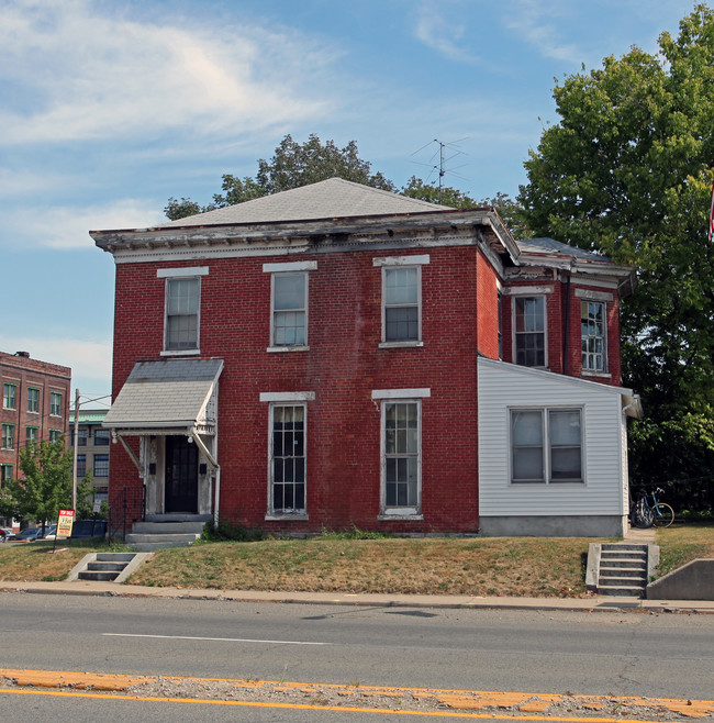 321 N 9th St in Richmond, IN - Building Photo - Building Photo