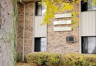 295 W Bucyrus St in Crestline, OH - Building Photo - Building Photo