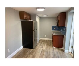 928 Argonne Dr in Baltimore, MD - Foto de edificio - Building Photo