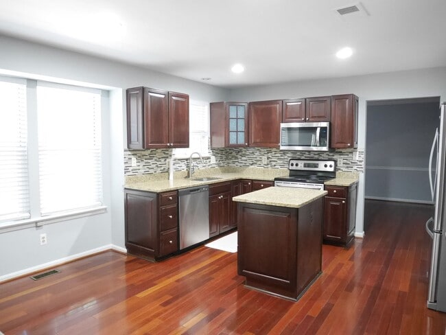 13706 Primrose Ct in Bowie, MD - Building Photo - Building Photo