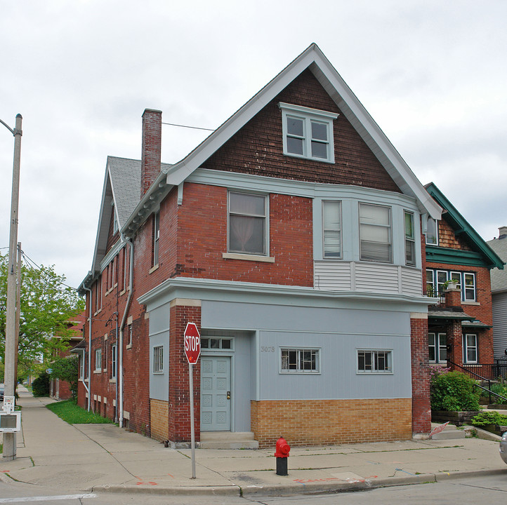 3078 N Fratney St in Milwaukee, WI - Building Photo