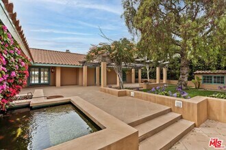 401 Alma Real Dr in Los Angeles, CA - Building Photo - Building Photo