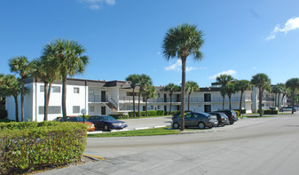 400 Waterway Dr Apartments