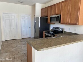 1936 Cove Point Rd in Port Orange, FL - Building Photo - Building Photo