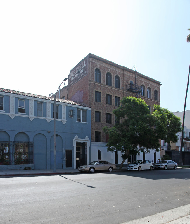 Artiste Apartments in Los Angeles, CA - Foto de edificio - Building Photo