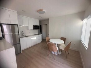 1634 Fletcher St in Hollywood, FL - Building Photo - Building Photo