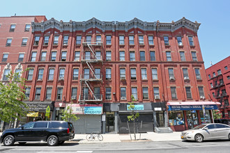 2252-2258 Adam Clayton Powell Jr Blvd in New York, NY - Foto de edificio - Building Photo