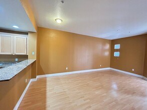 35 E Agate Ave in Las Vegas, NV - Building Photo - Building Photo