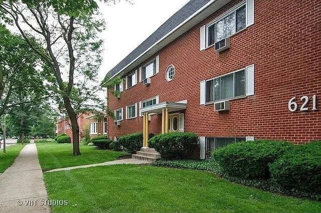621 S Maple Ave in Oak Park, IL - Building Photo - Building Photo