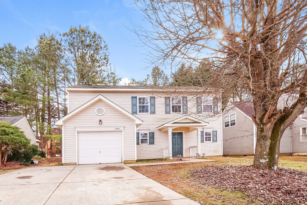 12817 Lismorre Castle Ct in Charlotte, NC - Building Photo
