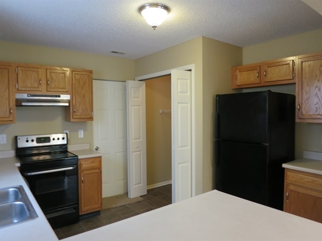 5624 Wood Hollow Dr in Indianapolis, IN - Building Photo - Building Photo