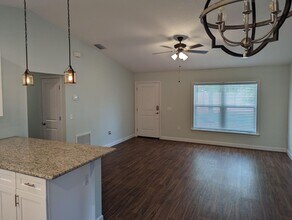 1304 E Ohio Ave in DeLand, FL - Building Photo - Building Photo