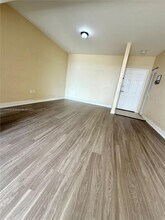 2425 SW 27th Ave in Coral Gables, FL - Building Photo - Building Photo