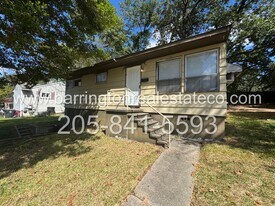 2361 Center Pl S in Birmingham, AL - Building Photo