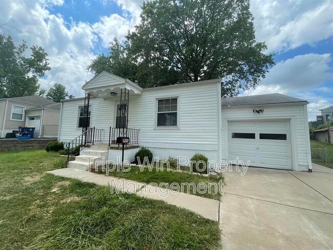 property at 3155 O Hare Dr