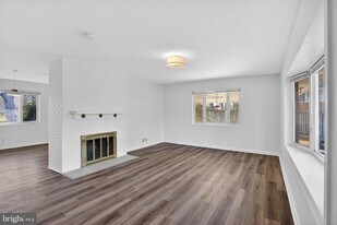 5500 Ferndale St in Springfield, VA - Building Photo