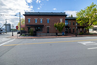 30 Maplewood in Portsmouth, NH - Foto de edificio - Building Photo