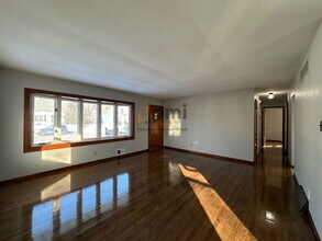 6617 Parrish Ave in Hammond, IN - Building Photo - Building Photo